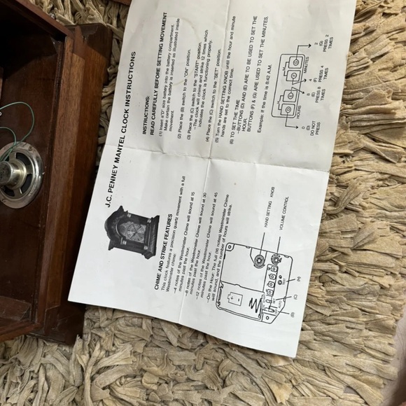 Westminster Mantle Clock Wood Quartz Tempus Fugit With Dual Chime 19x15 Large - Picture 7 of 12